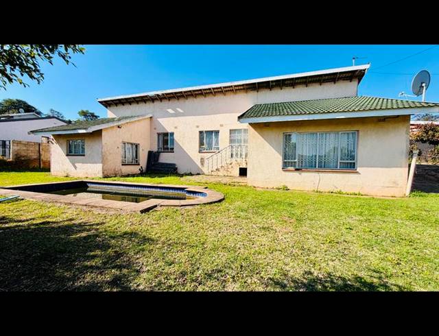 5 BEDROOM HOUSE FOR SALE IN MOUNT VERNON